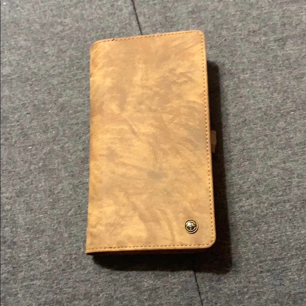 iPhone 11 Pro Max wallet case.